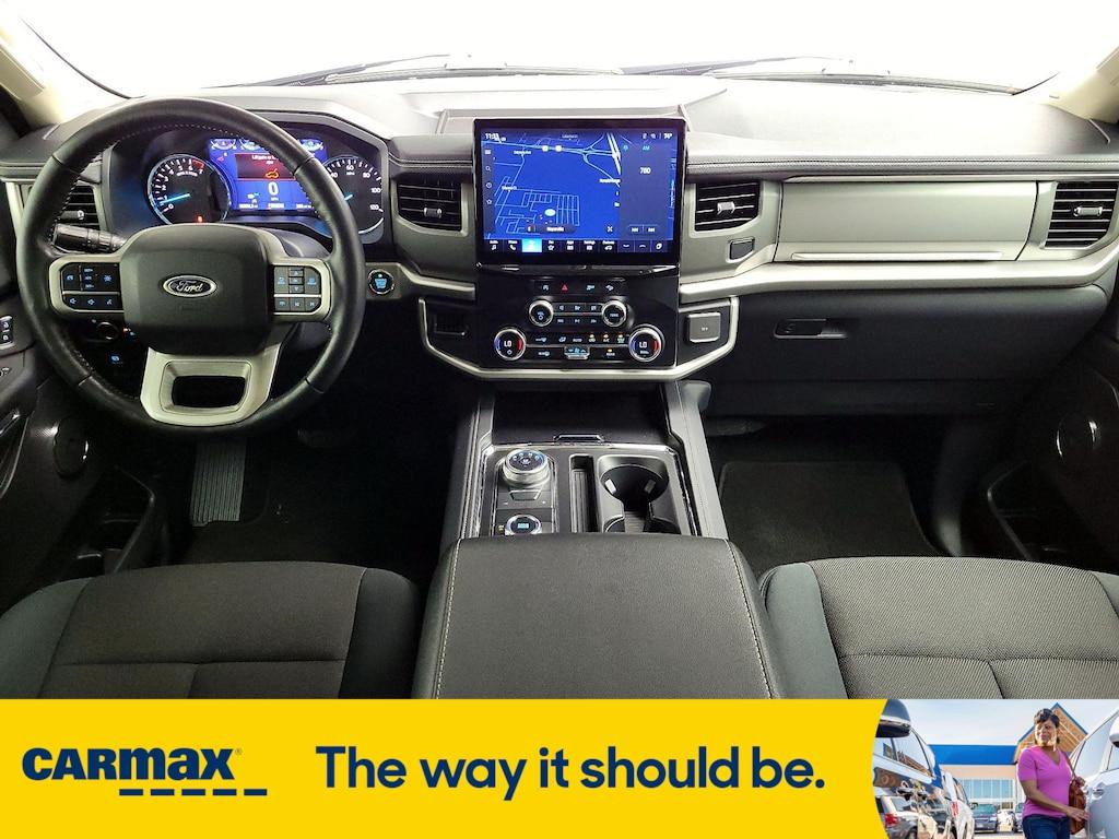 used 2024 Ford Expedition car, priced at $51,998