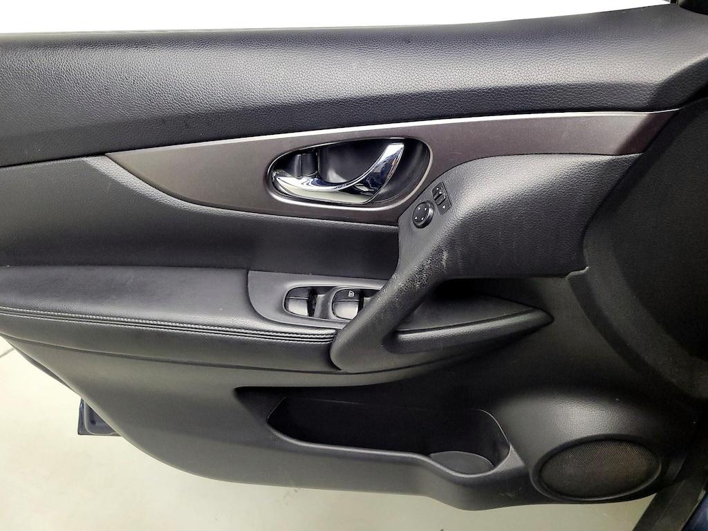 used 2016 Nissan Rogue car, priced at $16,998