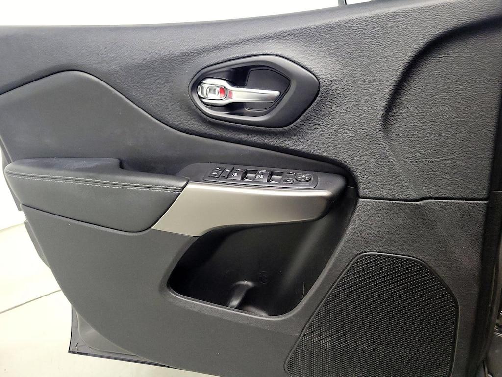 used 2021 Jeep Cherokee car, priced at $20,998