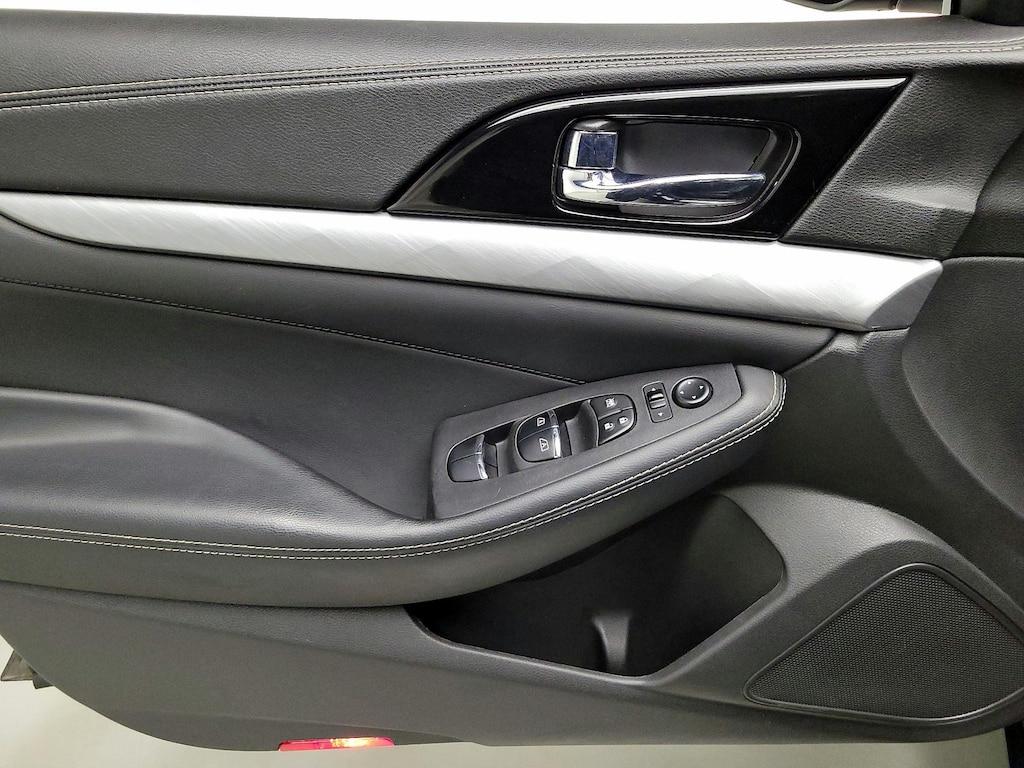 used 2016 Nissan Maxima car, priced at $18,998