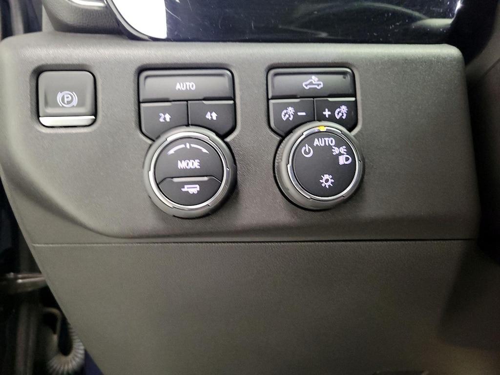 used 2022 Chevrolet Silverado 1500 car, priced at $33,998