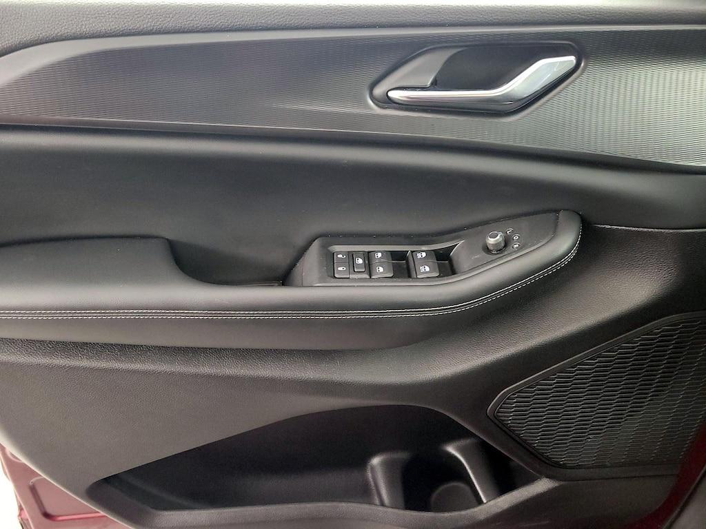 used 2024 Jeep Grand Cherokee L car, priced at $44,998