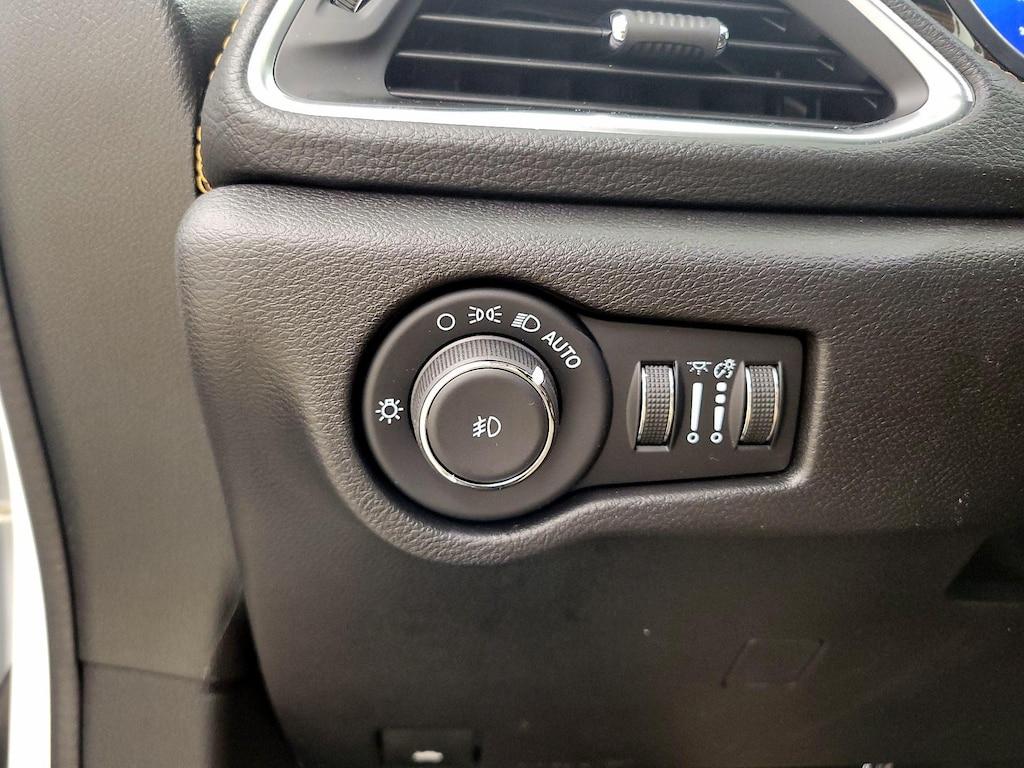 used 2021 Chrysler Pacifica car, priced at $36,998