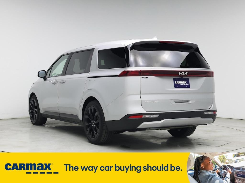 used 2023 Kia Carnival car, priced at $35,998