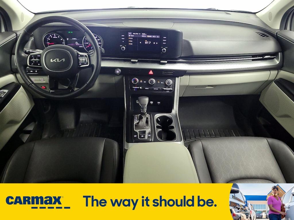 used 2023 Kia Carnival car, priced at $35,998