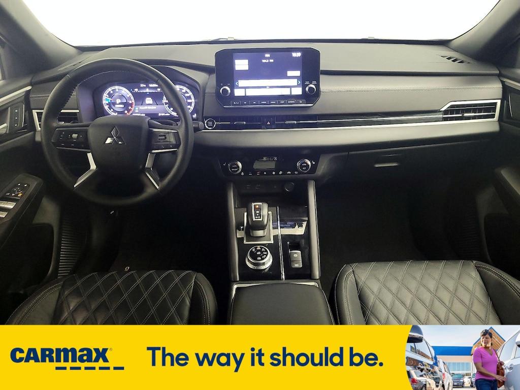 used 2023 Mitsubishi Outlander car, priced at $32,998