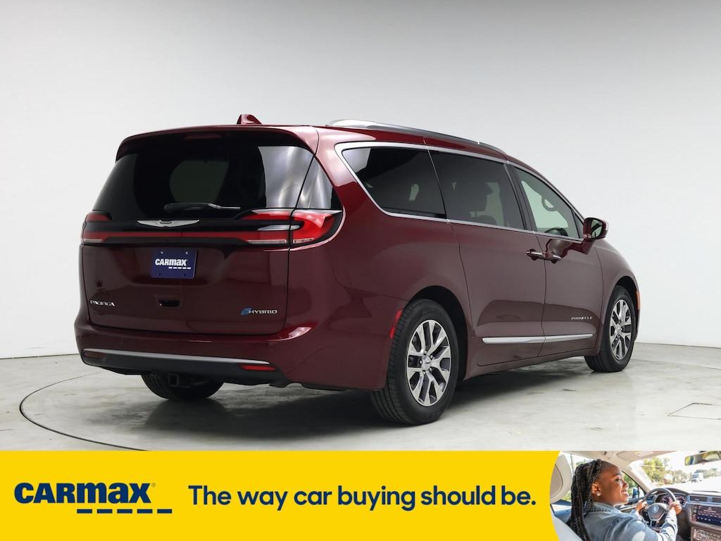 used 2022 Chrysler Pacifica Hybrid car, priced at $40,998