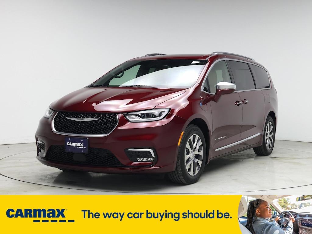 used 2022 Chrysler Pacifica Hybrid car, priced at $40,998