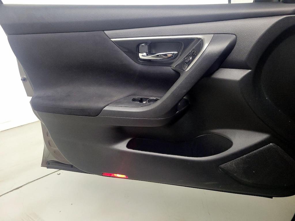used 2014 Nissan Altima car, priced at $13,599