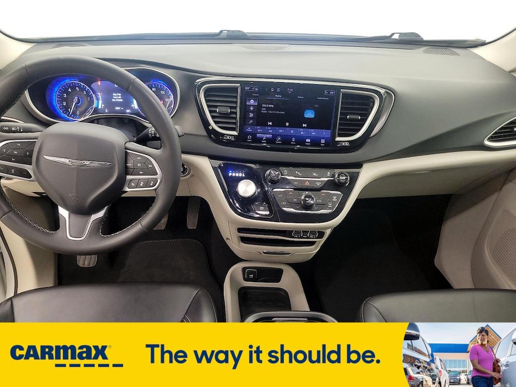 used 2023 Chrysler Pacifica car, priced at $24,998