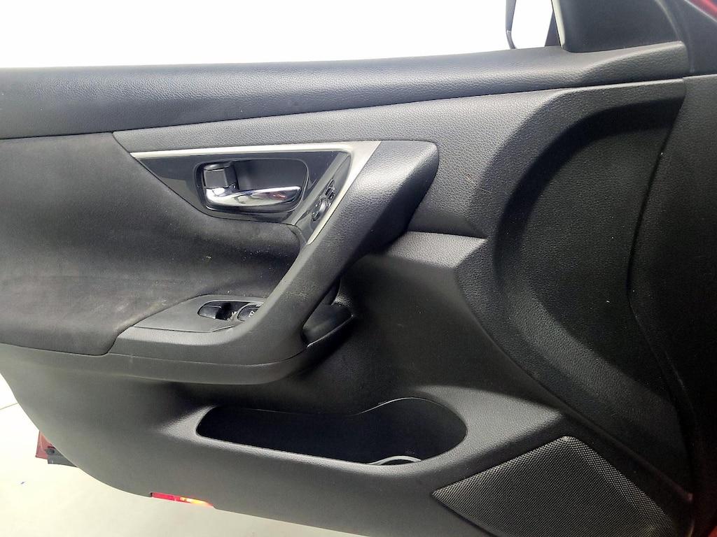 used 2014 Nissan Altima car, priced at $12,998