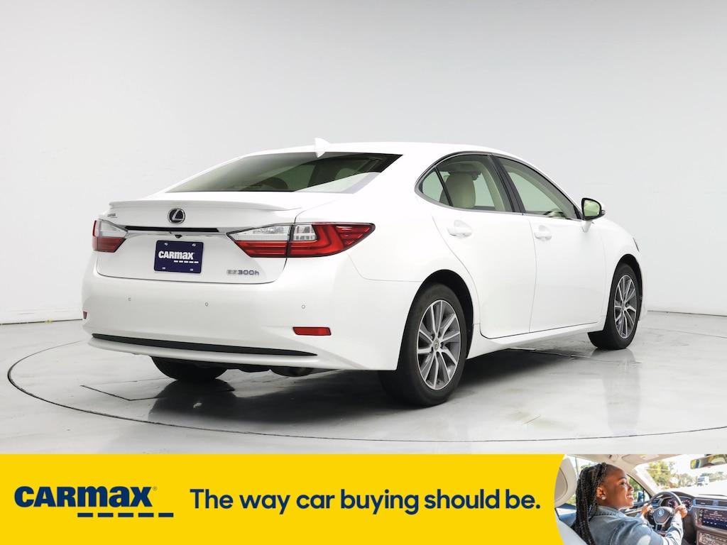 used 2017 Lexus ES 300h car, priced at $22,998