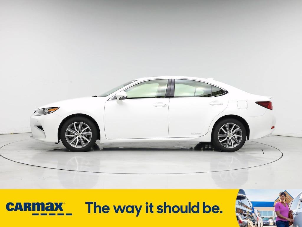 used 2017 Lexus ES 300h car, priced at $22,998