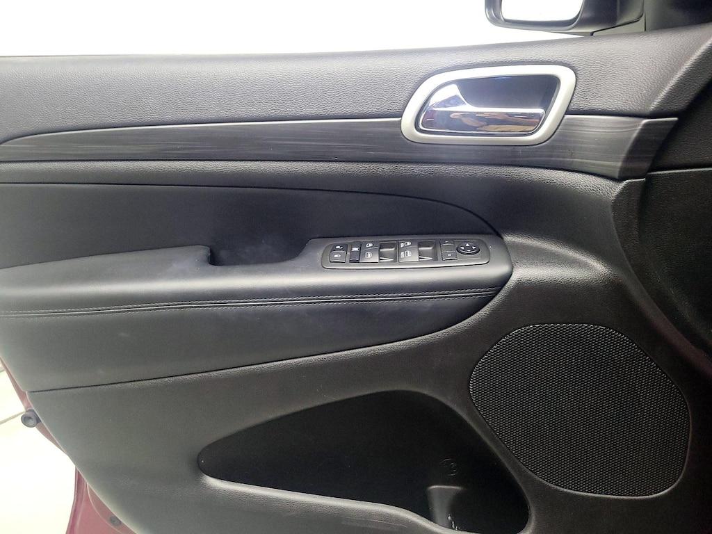 used 2021 Jeep Grand Cherokee car, priced at $23,998