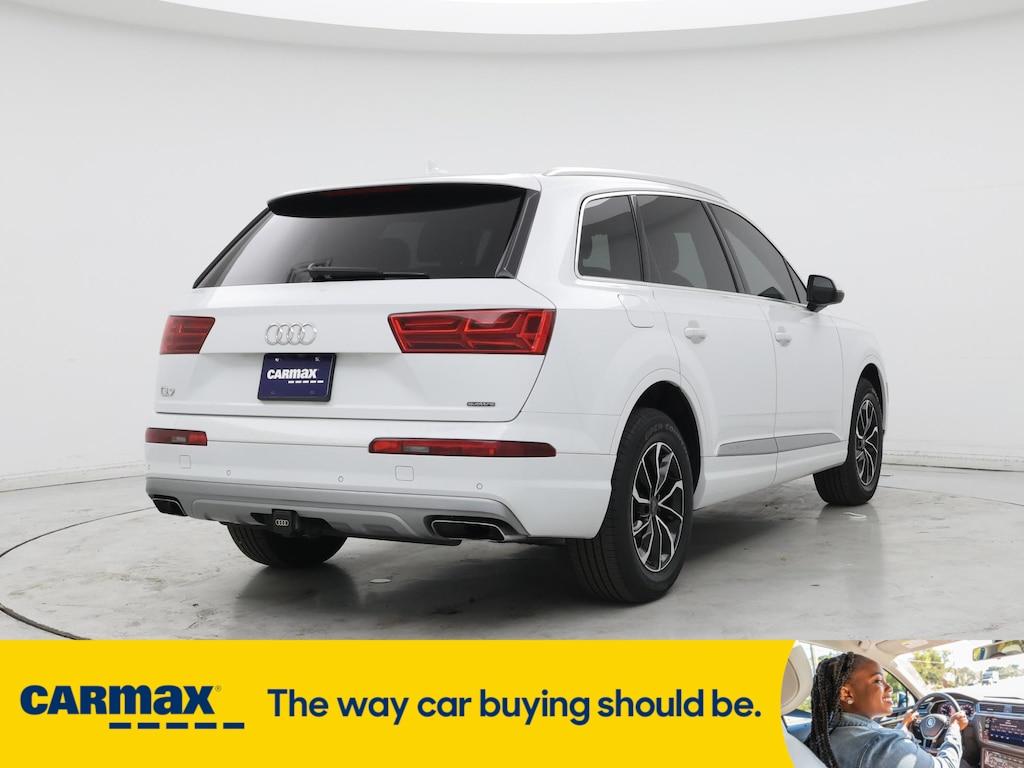 used 2019 Audi Q7 car, priced at $30,998