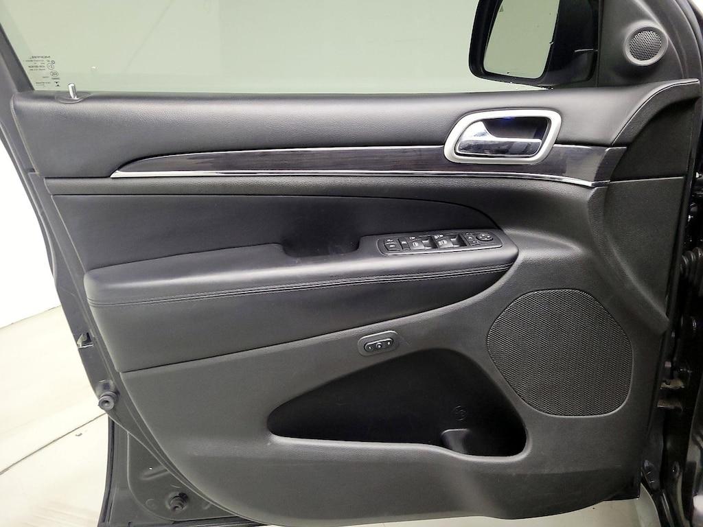 used 2015 Jeep Grand Cherokee car, priced at $21,998