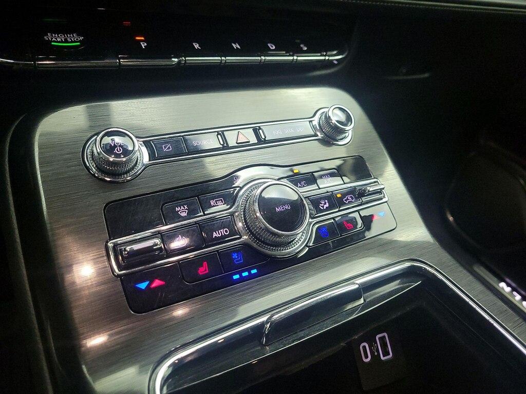 used 2021 Lincoln Nautilus car, priced at $33,998