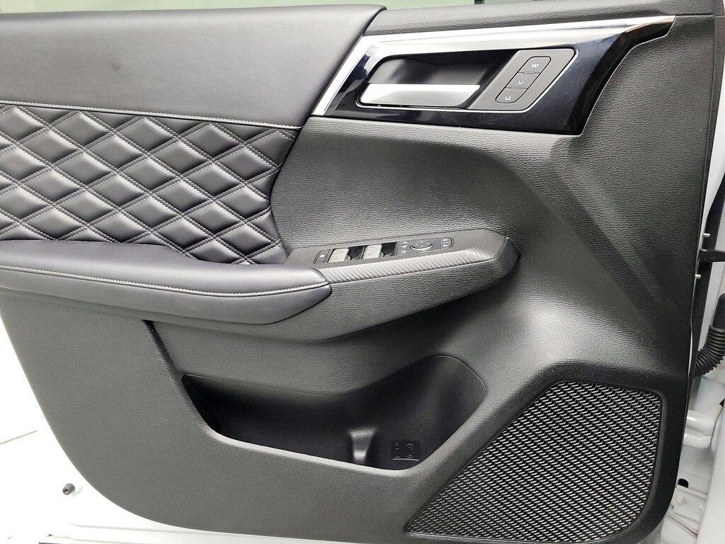 used 2023 Mitsubishi Outlander car, priced at $31,998