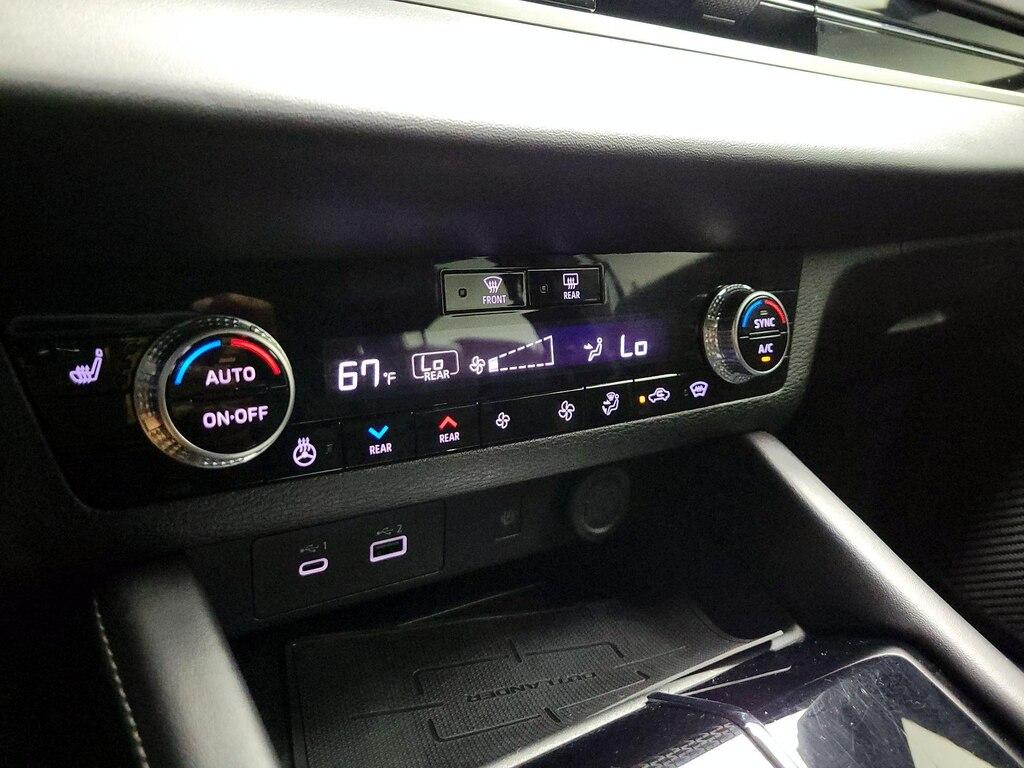 used 2023 Mitsubishi Outlander car, priced at $31,998