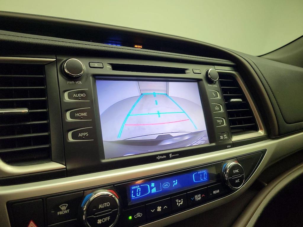 used 2014 Toyota Highlander car, priced at $21,998