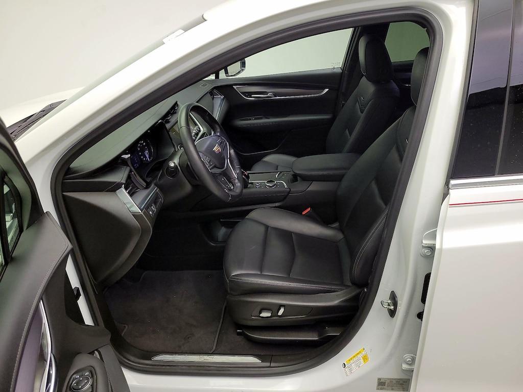 used 2022 Cadillac XT5 car, priced at $30,998
