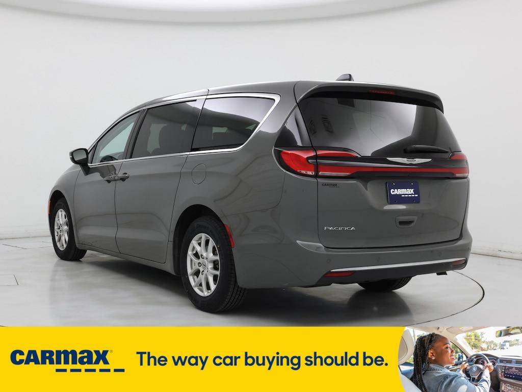 used 2023 Chrysler Pacifica car, priced at $32,998