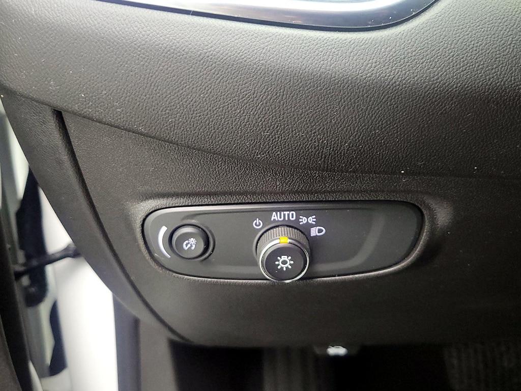 used 2021 Chevrolet Equinox car, priced at $19,998