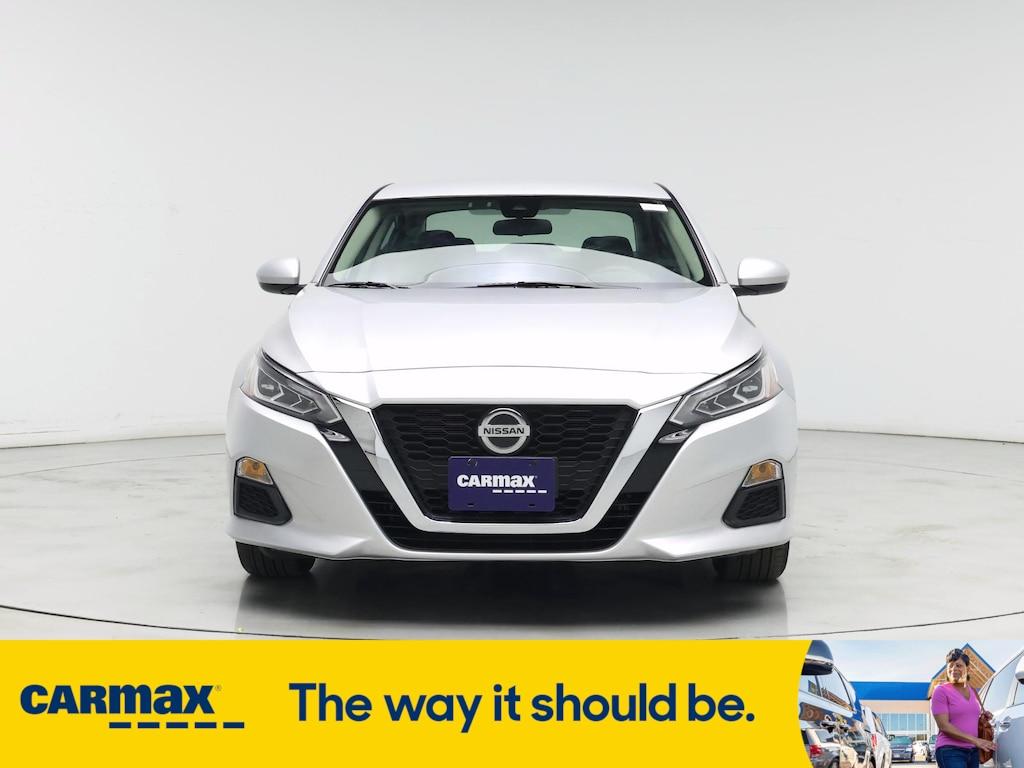 used 2022 Nissan Altima car, priced at $23,998