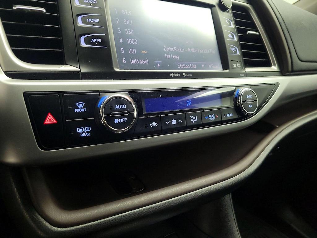 used 2014 Toyota Highlander car, priced at $25,998