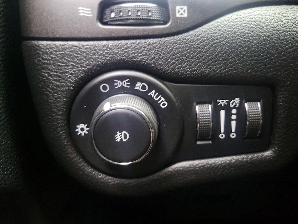 used 2020 Jeep Cherokee car, priced at $22,998
