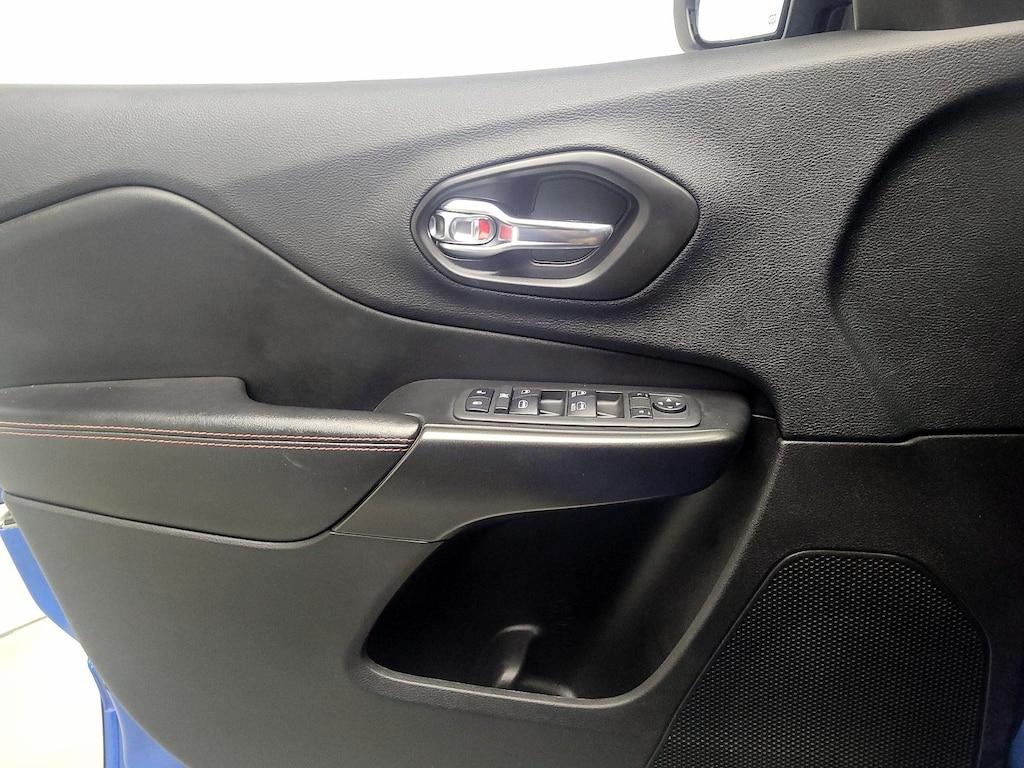 used 2020 Jeep Cherokee car, priced at $22,998