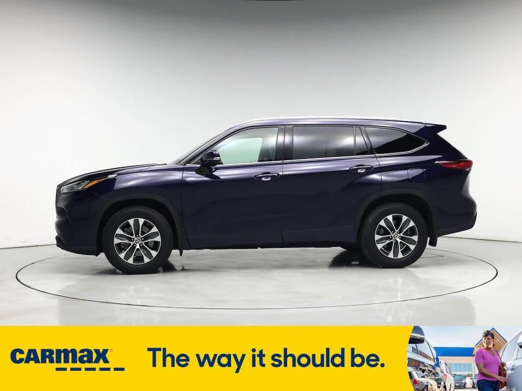 used 2020 Toyota Highlander car, priced at $38,998