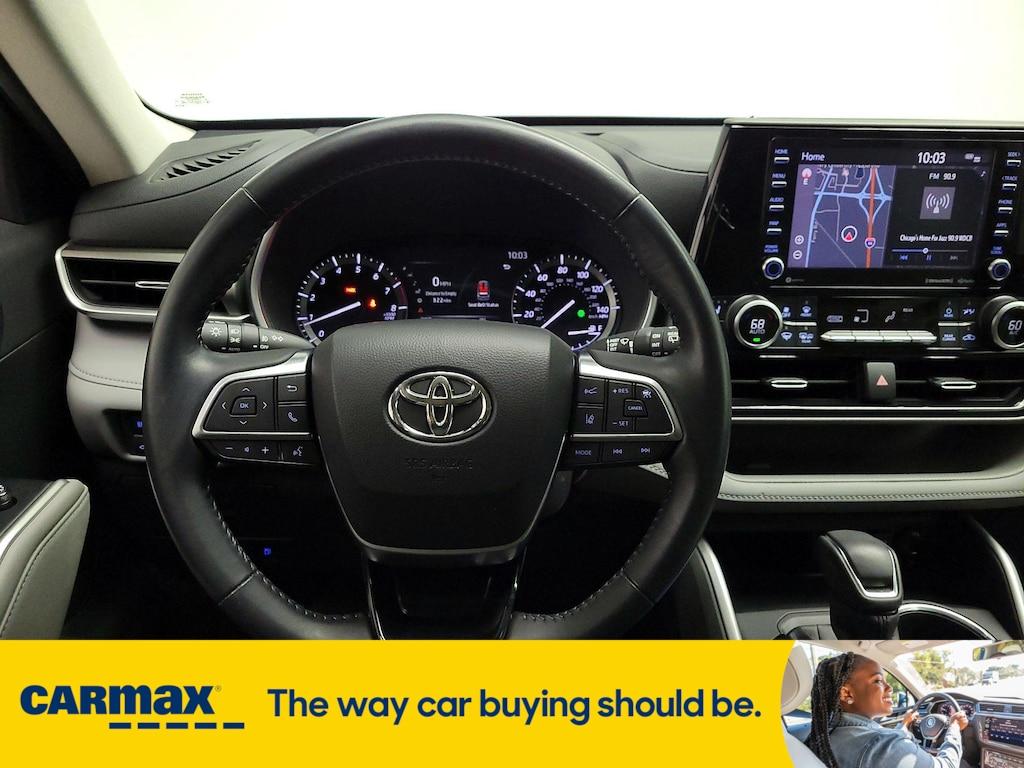used 2020 Toyota Highlander car, priced at $38,998