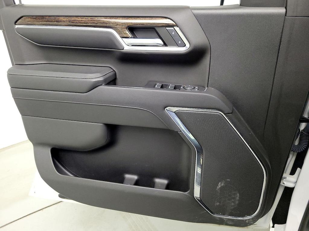 used 2023 GMC Sierra 1500 car, priced at $40,998
