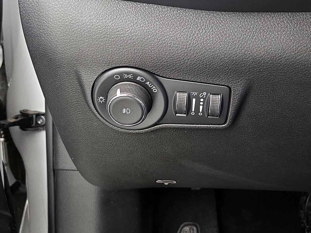 used 2022 Jeep Compass car, priced at $24,998