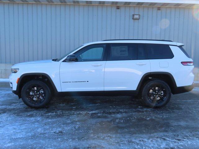 new 2025 Jeep Grand Cherokee L car, priced at $44,801