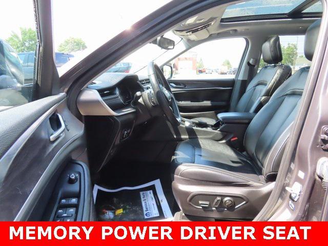 used 2022 Jeep Grand Cherokee car, priced at $36,350