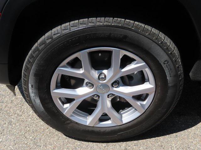 used 2022 Jeep Grand Cherokee car, priced at $36,350