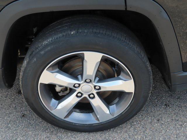 used 2021 Jeep Grand Cherokee L car, priced at $31,995