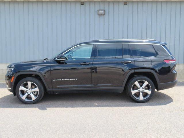 used 2021 Jeep Grand Cherokee L car, priced at $31,995