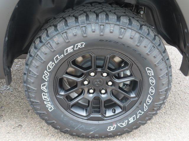new 2025 Ram 1500 car, priced at $57,154