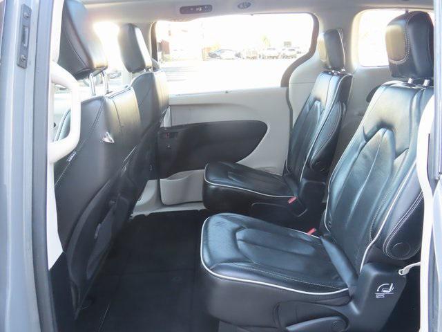 used 2022 Chrysler Pacifica car, priced at $28,333