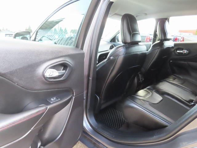 used 2022 Jeep Cherokee car, priced at $22,777