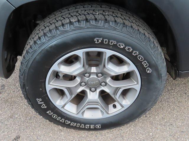 used 2022 Jeep Cherokee car, priced at $22,777