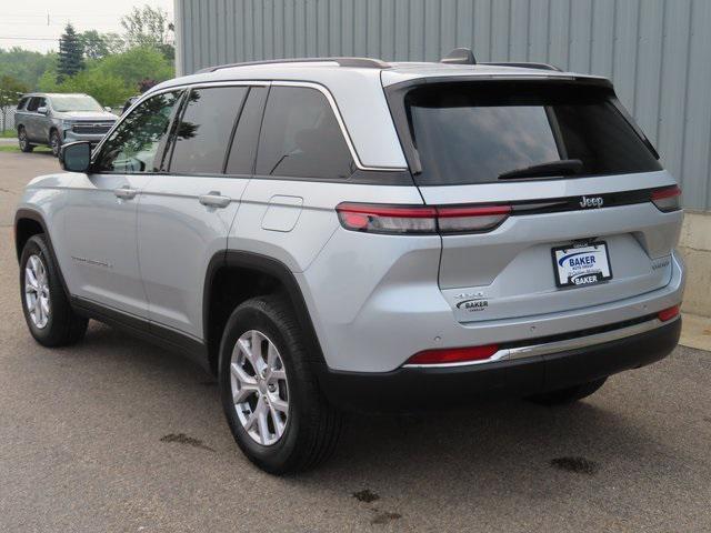 used 2022 Jeep Grand Cherokee car, priced at $32,998