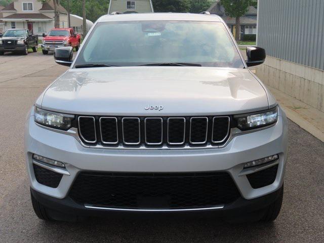 used 2022 Jeep Grand Cherokee car, priced at $32,998