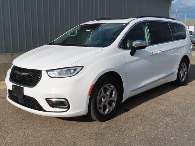 used 2023 Chrysler Pacifica car, priced at $29,995