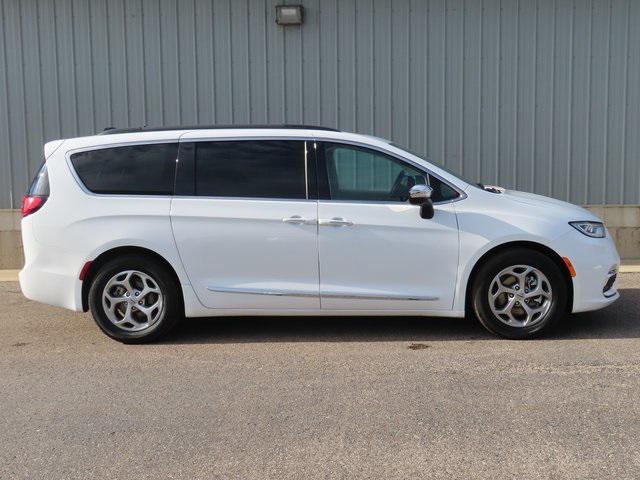used 2023 Chrysler Pacifica car, priced at $29,995
