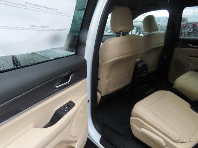 new 2025 Jeep Grand Cherokee L car, priced at $45,907