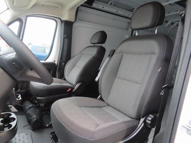 new 2025 Ram ProMaster 2500 car, priced at $49,995